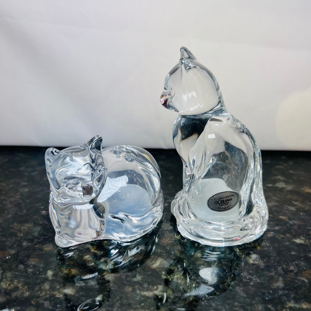 Vintage Clear Glass Cat Shaped Salt and Pepper Shakers - Picture 4 of 4